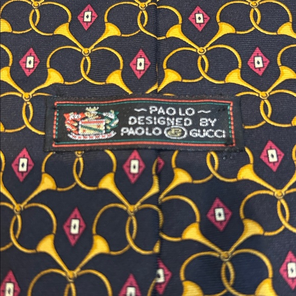 Paulo Gucci Stylish Gold Tie featuring horse stirrups and horns. - Picture 6 of 6